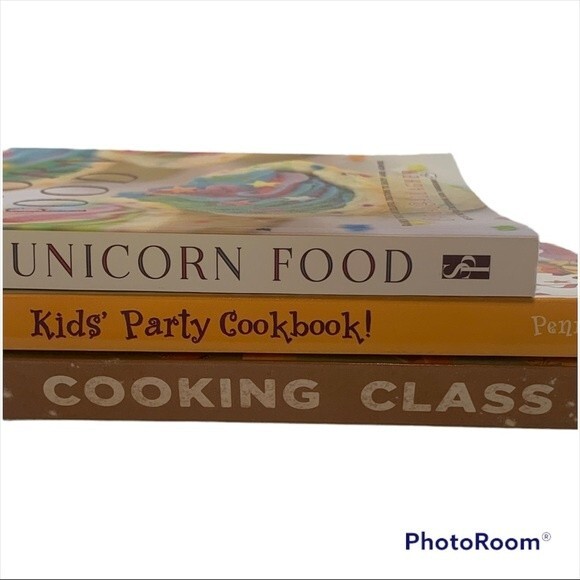 Kid’s Cooking Book Bundle - All Books in Perfect Condition - Picture 1 of 9